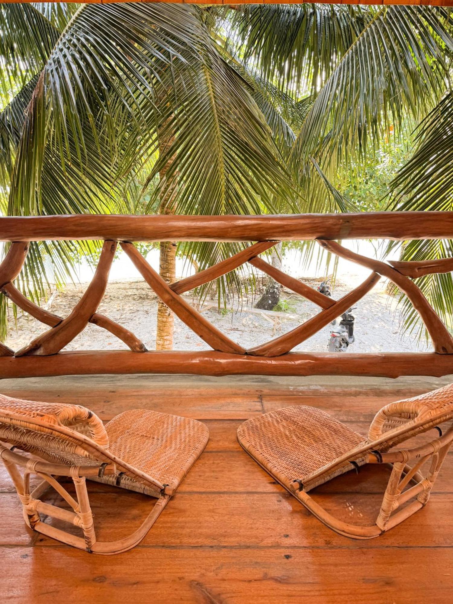 Villa Tala Tua Pejat المظهر الخارجي الصورة